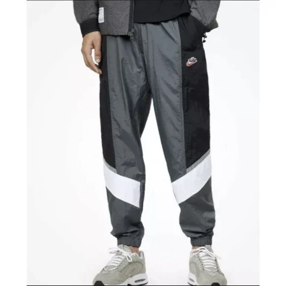 Nike Pants Nike Sportswear Heritage Windrunner Track Pants